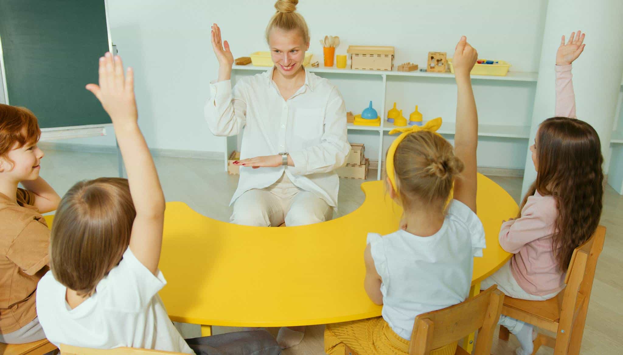 15 Remarkable Benefits of Montessori Education Revealed by a Teacher ...
