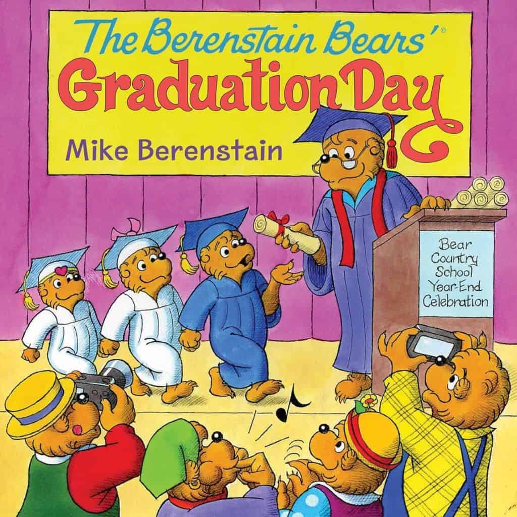 The book cover for The Berstein Bears Graduation day book